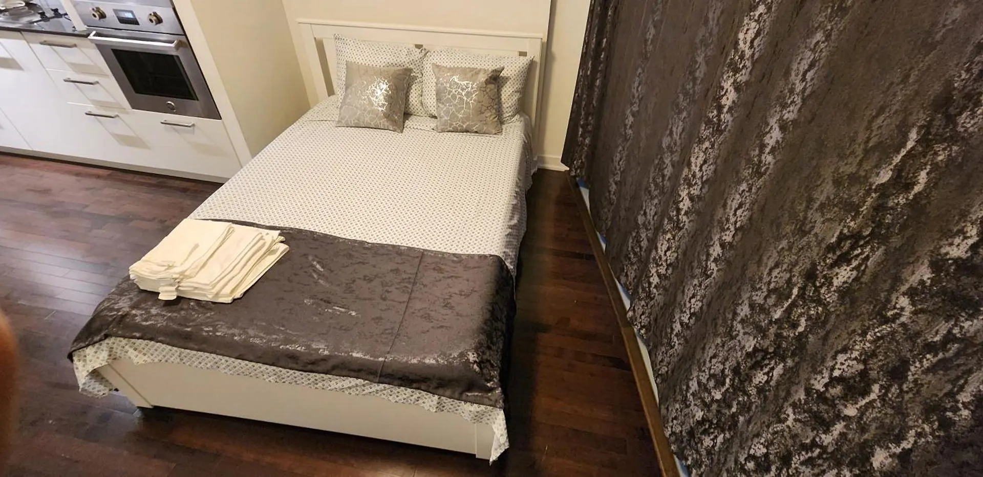 Apartman Modern Studio High Floor ,Cn Tower, Scotiaarena Toronto